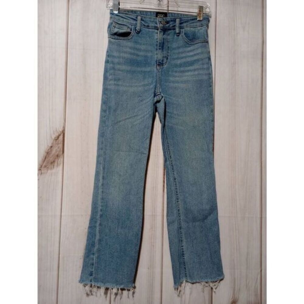 BDG Urban Outfitters Kick Flare High Rise Cropped Jeans Light Wash Raw Hem 24